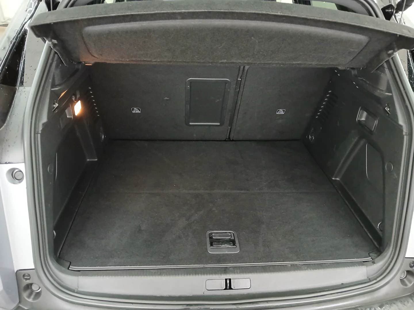 Peugeot 3008 GT 1,6 299ks Benzin Plugin Hybrid 299ks, fotografija 11