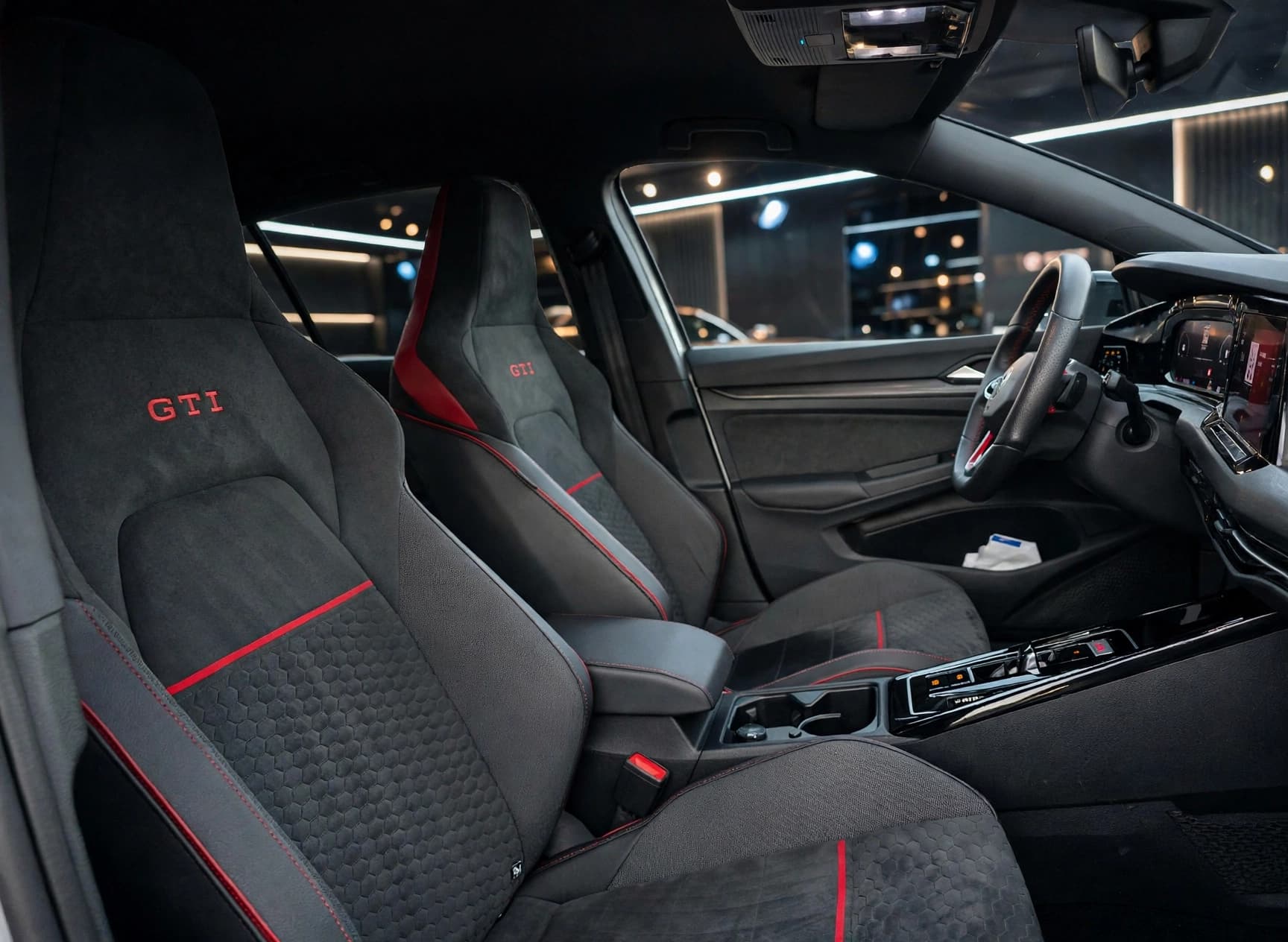 Vw Golf 8 GTI, fotografija 7