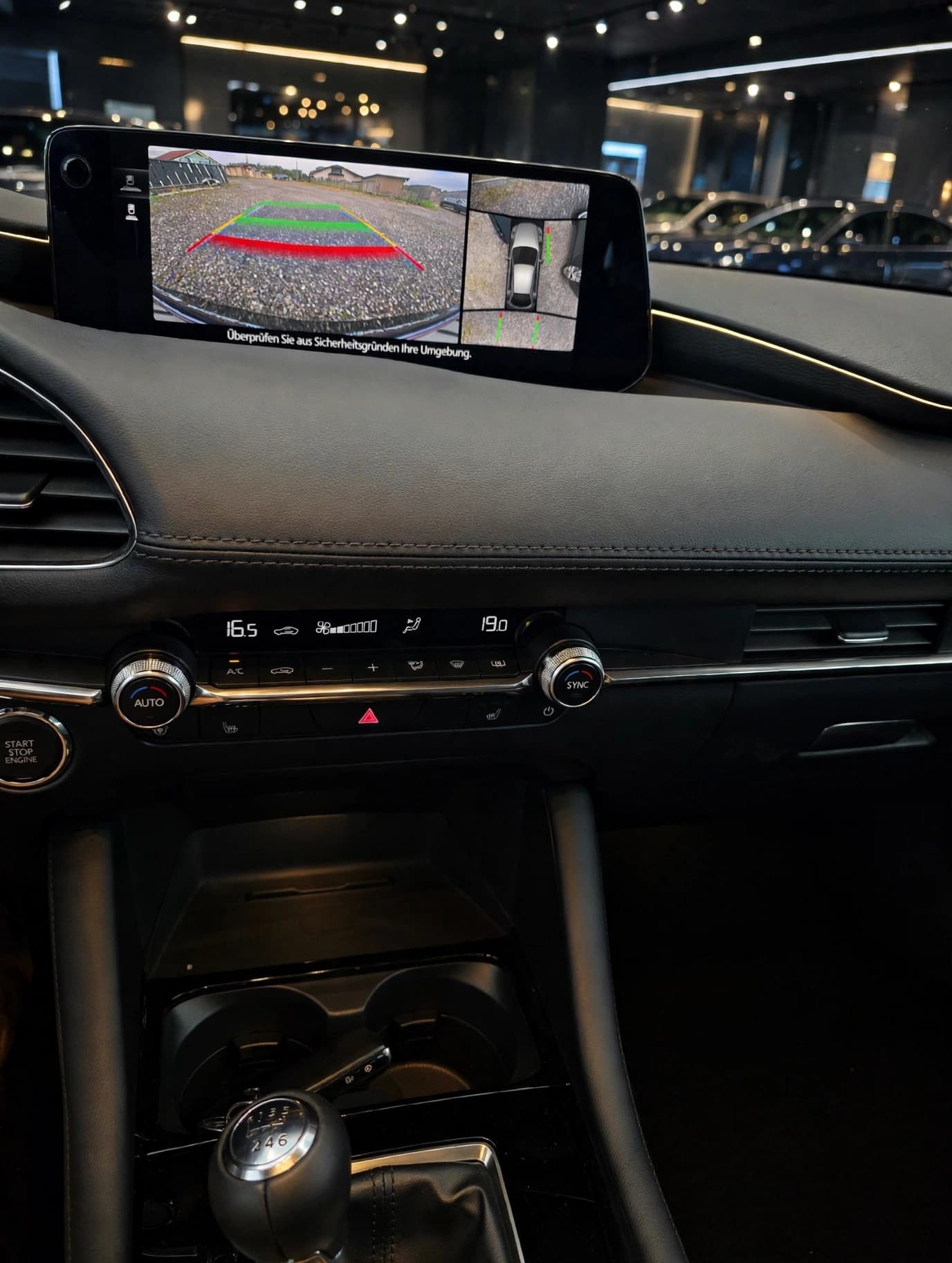 Mazda 3, fotografija 7